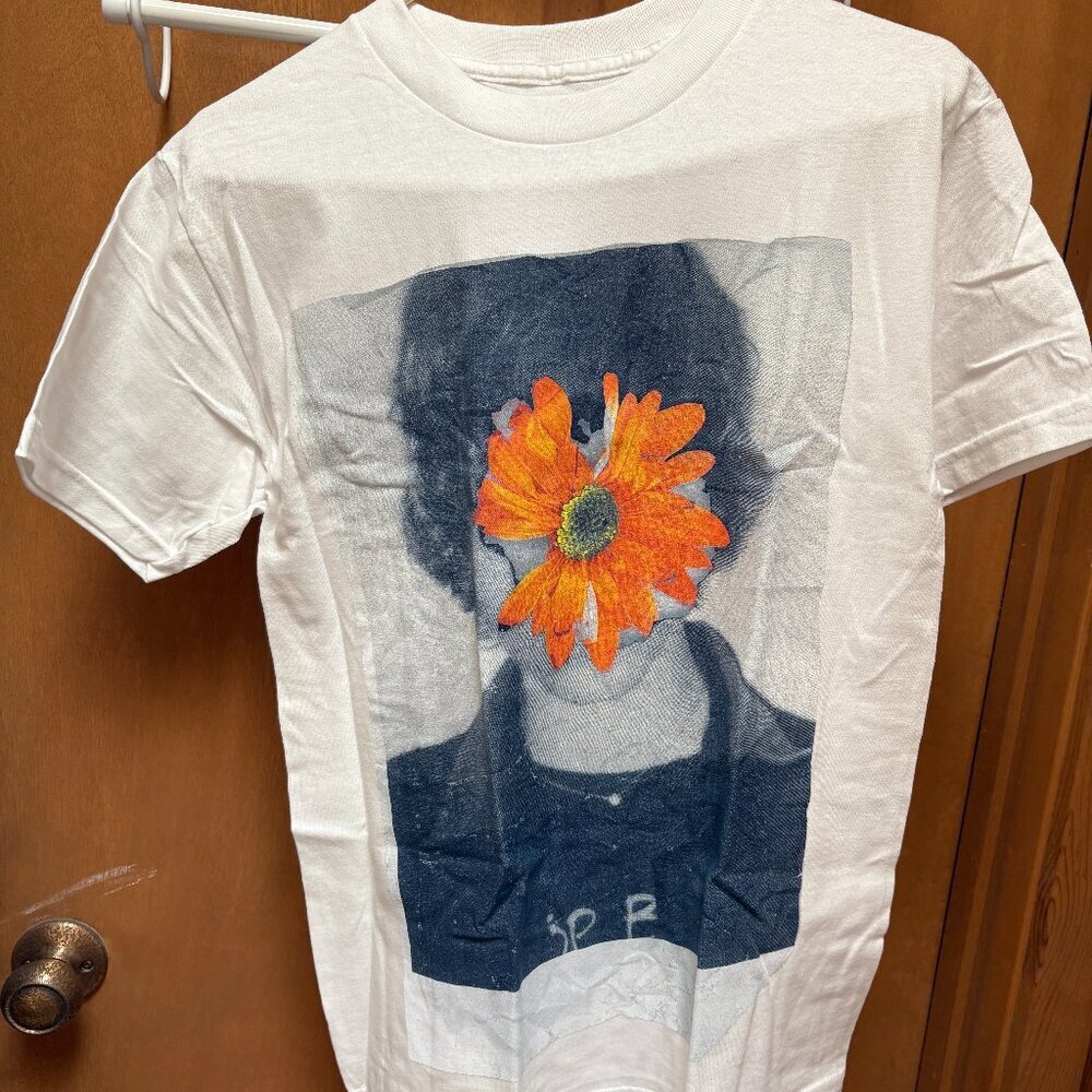 The Kid LAROI Flower Face Graphic T-Shirt White NWT Small Official Merch